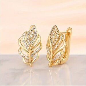 Gold Leaf Hoop Earrings Simulated Diamond 2CT Sparkle Glam NWT